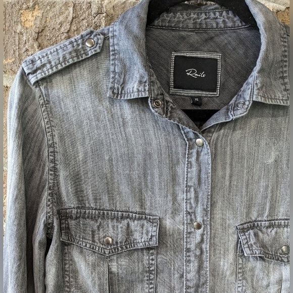 Rails Alexandra Chambray Distressed Grey Denim Shirt Button Long Sleeve XS - Picture 2 of 7